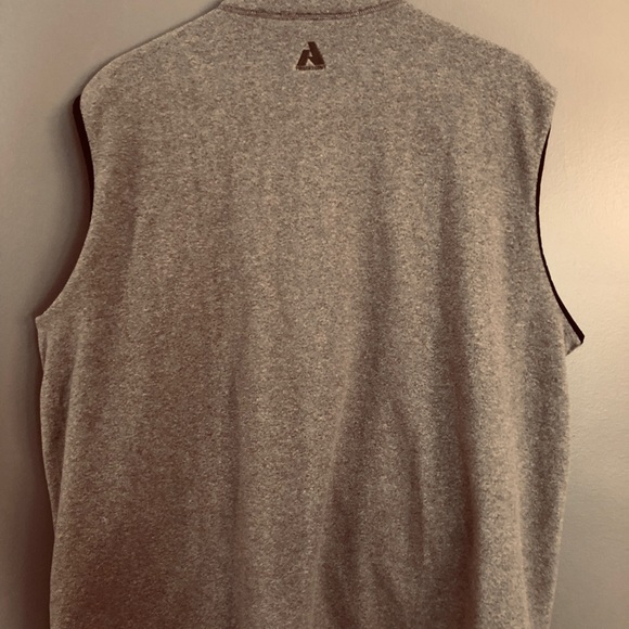 Eddie Bauer vest - Picture 2 of 3